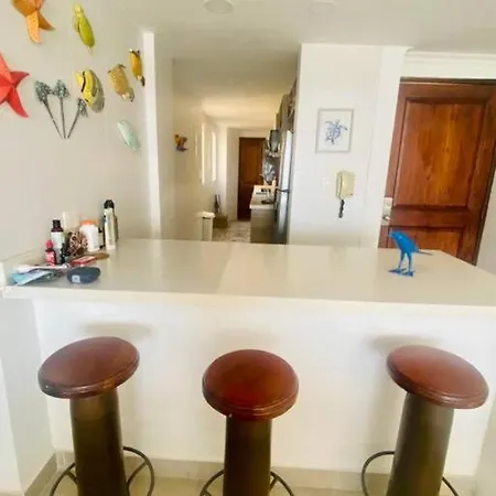 Apt. With Rooftop & Ocean View In The Old * Cartagena